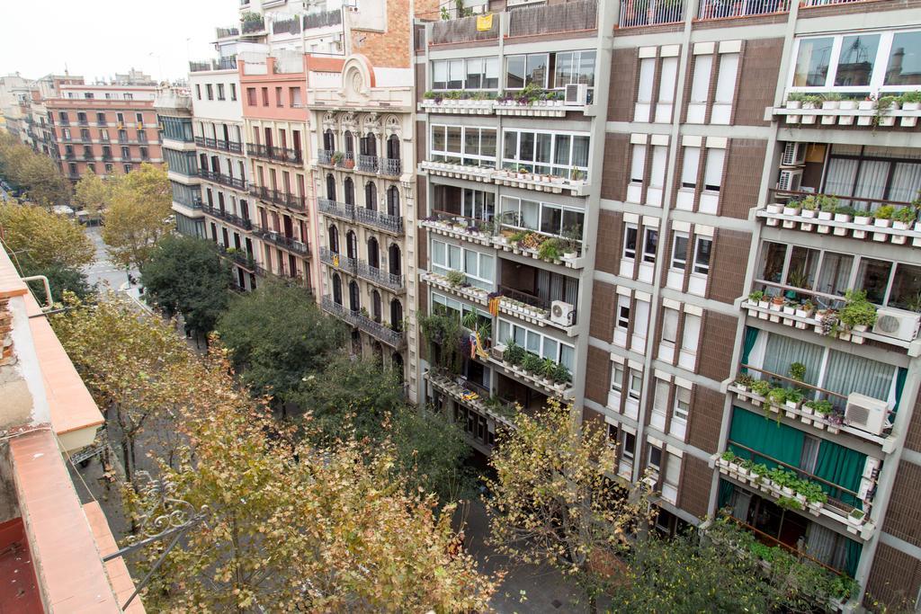 Autentic Eixample Barcelona Bagian luar foto